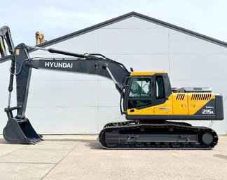 2025 Hyundai R215 SMART PLUS Crawler Excavator