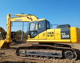 2022 Komatsu PC300 Crawler Excavator