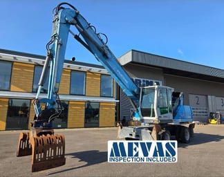 2016 Fuchs MHL331 Material Handler