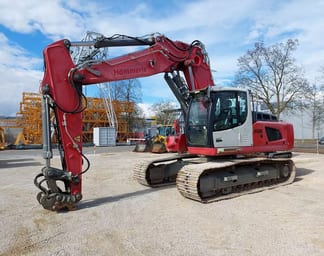 2019 Liebherr R926SLC Crawler Excavator
