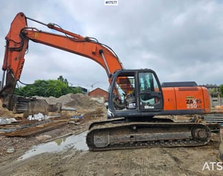 2011 Hitachi ZX250 Crawler Excavator
