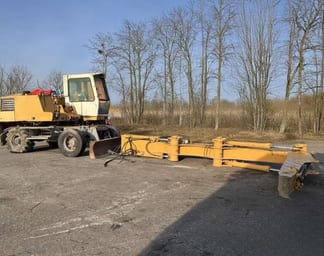 2000 Liebherr A316 Wheel Excavator