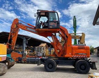 2014 Doosan DX170W Wheel Excavator