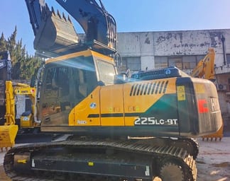 2025 Hyundai R225LC-9T Crawler Excavator