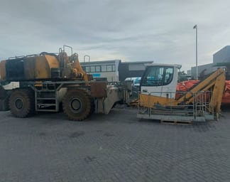 2012 Liebherr LH 80 Material Handler