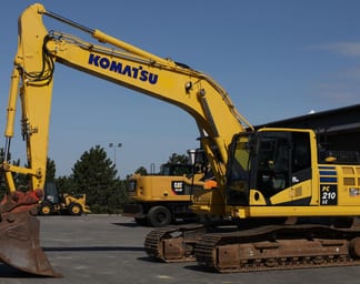 2018 Komatsu PC210LC-11 Crawler Excavator