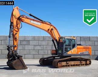 2016 Doosan DX255LC-5 Crawler Excavator
