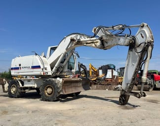 2008 New Holland MH-PLUS Wheel Excavator