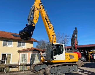 2017 Liebherr R926 LC Crawler Excavator