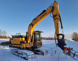 2019 Hyundai HX140LC Crawler Excavator