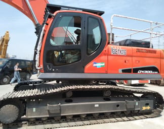 2020 Doosan DX300LC-9C Crawler Excavator
