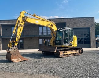 2016 New Holland E140CSR Crawler Excavator