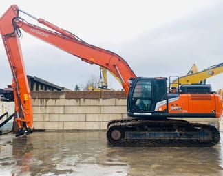 2024 Hitachi ZX300LC-7