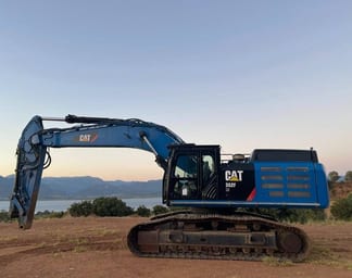 2018 Caterpillar 352F Crawler Excavator