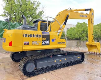 2022 Komatsu PC240LC-8 Crawler Excavator