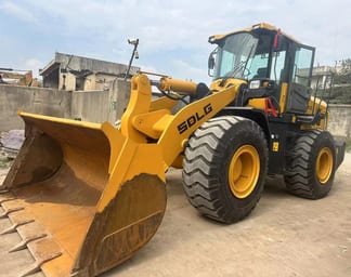 2022 SDLG LG956F Crawler Excavator