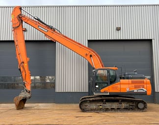 2022 Doosan DX225LC-7 Crawler Excavator