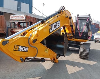 2025 JCB JS200 Crawler Excavator