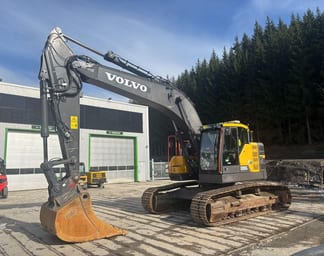 2019 Volvo ECR355EL Crawler Excavator