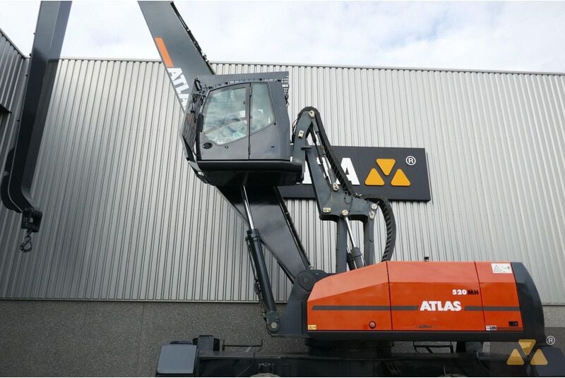 2013 Atlas 520MH Material Handler