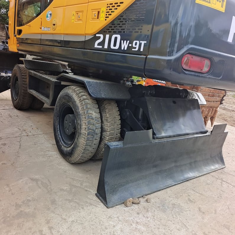 2024 Hyundai R210W-9T Wheel Excavator