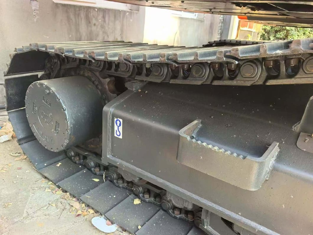 2024 Doosan DX225 Crawler Excavator