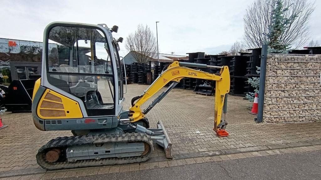 2018 Wacker Neuson ET24 Mini Excavator