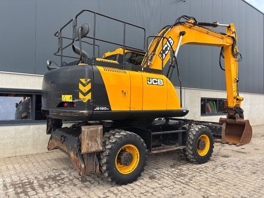 2016 JCB JS145W Wheel Excavator