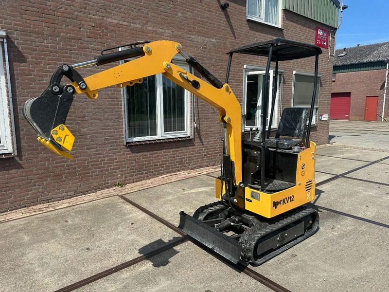2025 JPC KV12 Mini Excavator