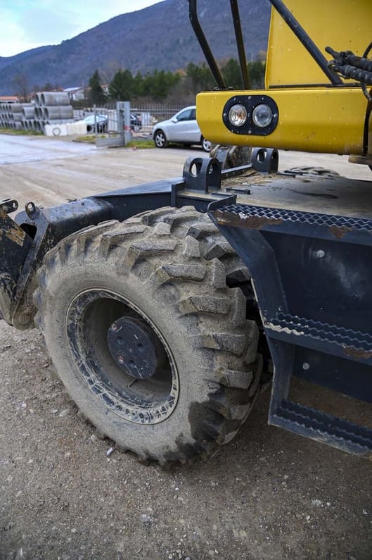 2018 Komatsu PW148-10 Wheel Excavator