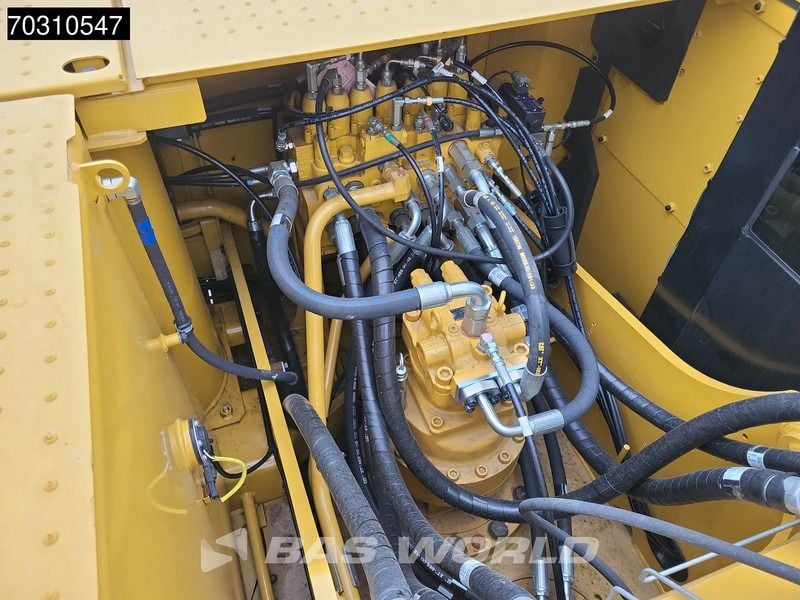 2025 Caterpillar 320D3 Crawler Excavator