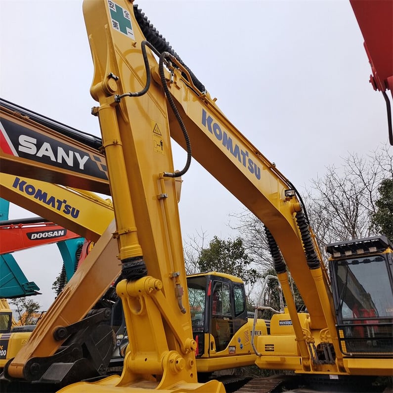 2025 Komatsu PC210LC-7 Crawler Excavator