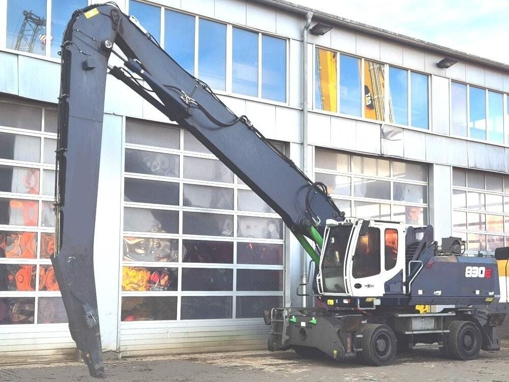 2017 Sennebogen 830E Material Handler