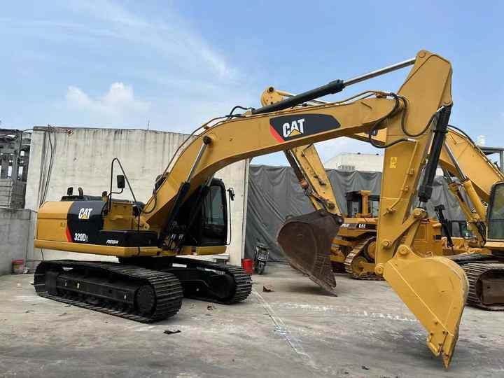 2022 Caterpillar 320D2 Crawler Excavator