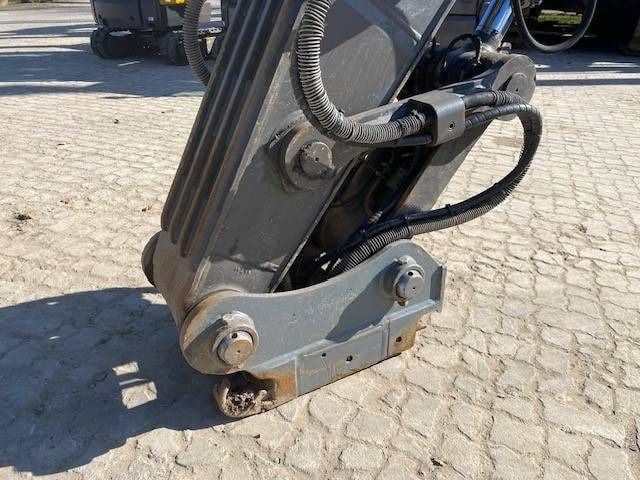 2020 Volvo EC220EL Crawler Excavator