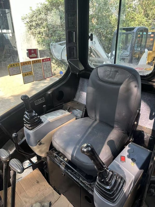 2016 Caterpillar 303CR Mini Excavator