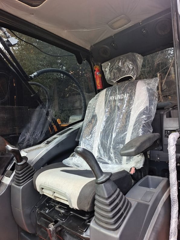 2025 Hyundai R305LC-9T Crawler Excavator
