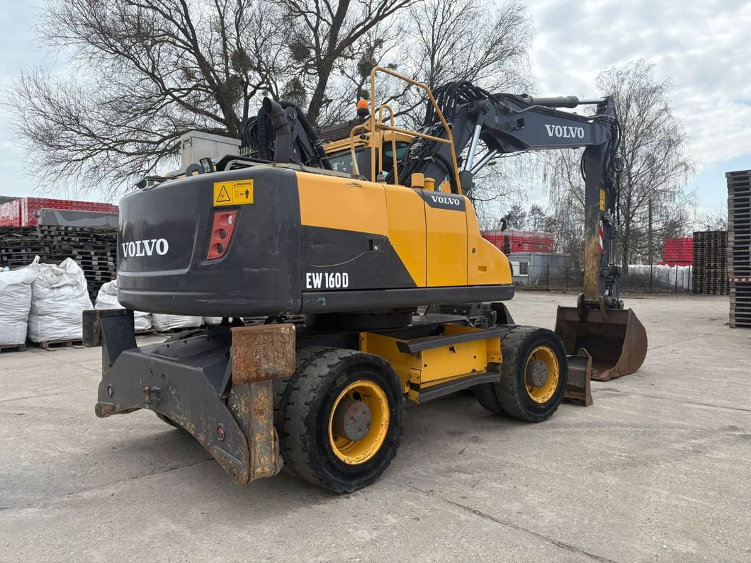 2013 Volvo EW160D Demolition Excavator