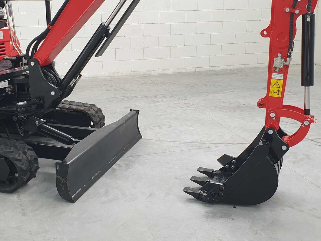 New JPC HT25 Mini Excavator