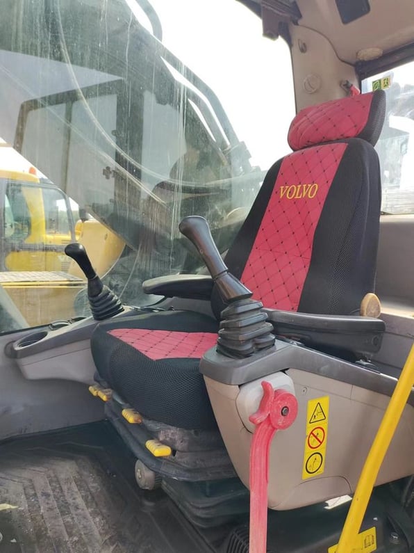 2020 Volvo EC480DL Crawler Excavator