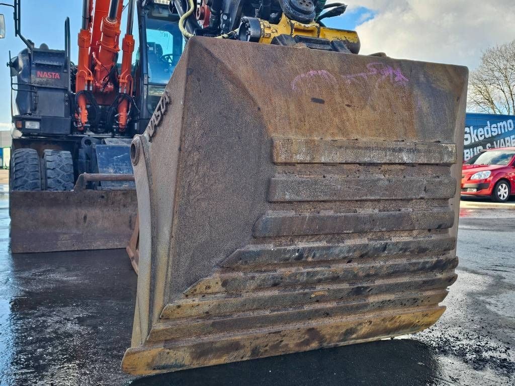 2015 Hitachi ZX140W-5 Wheel Excavator