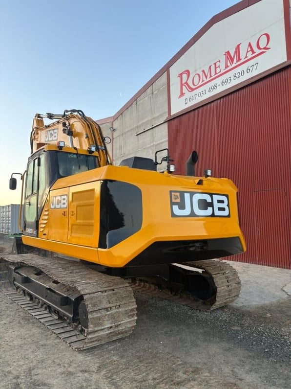 2018 JCB 220X L4F Crawler Excavator