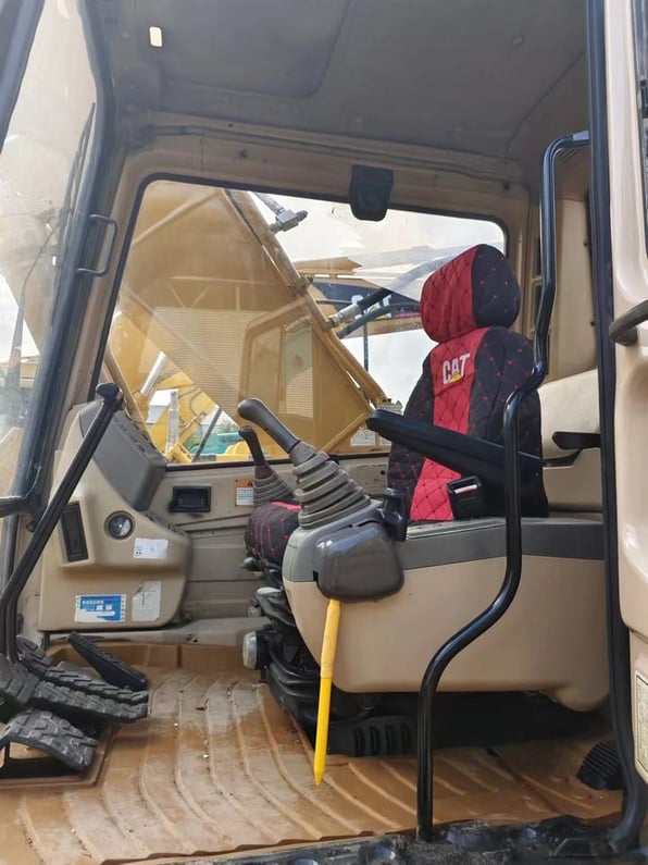 2015 Caterpillar 320BL Crawler Excavator
