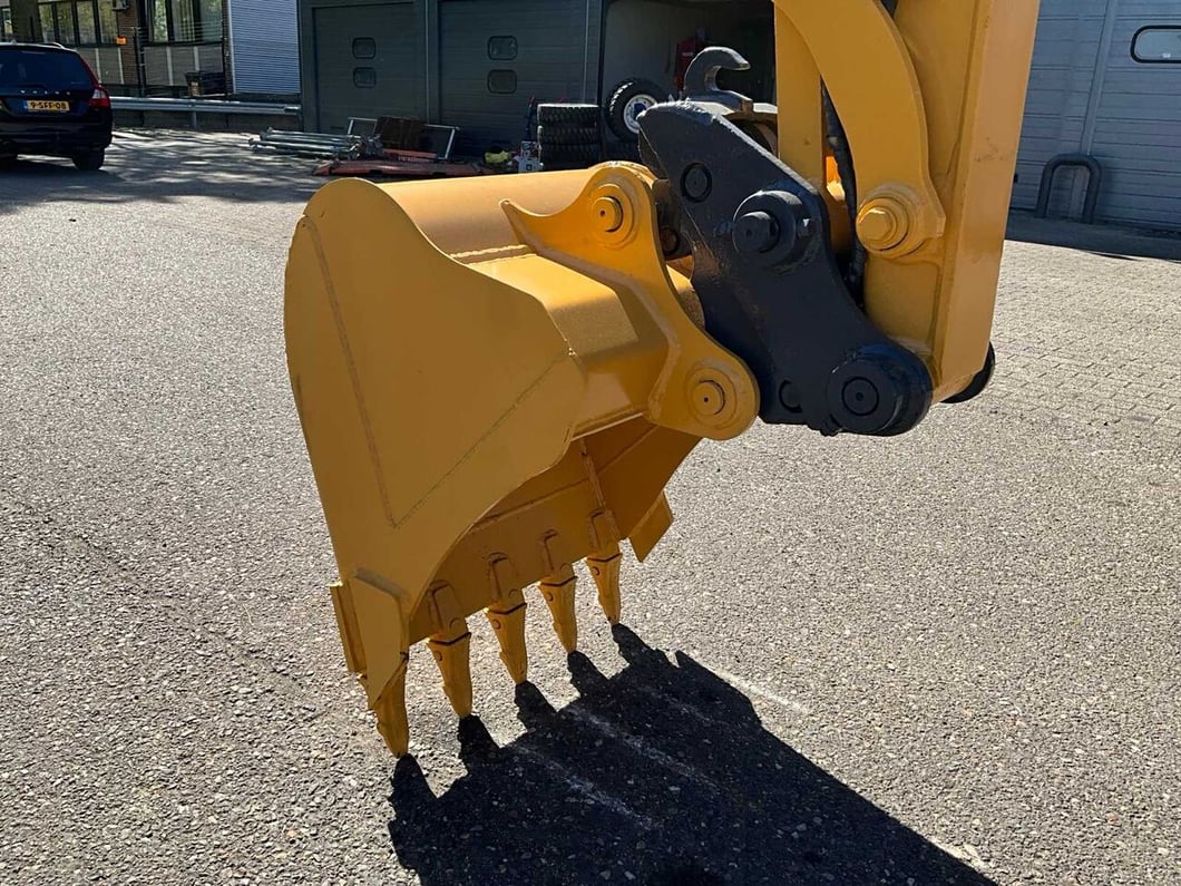 2017 Komatsu PC56-7 Mini Excavator