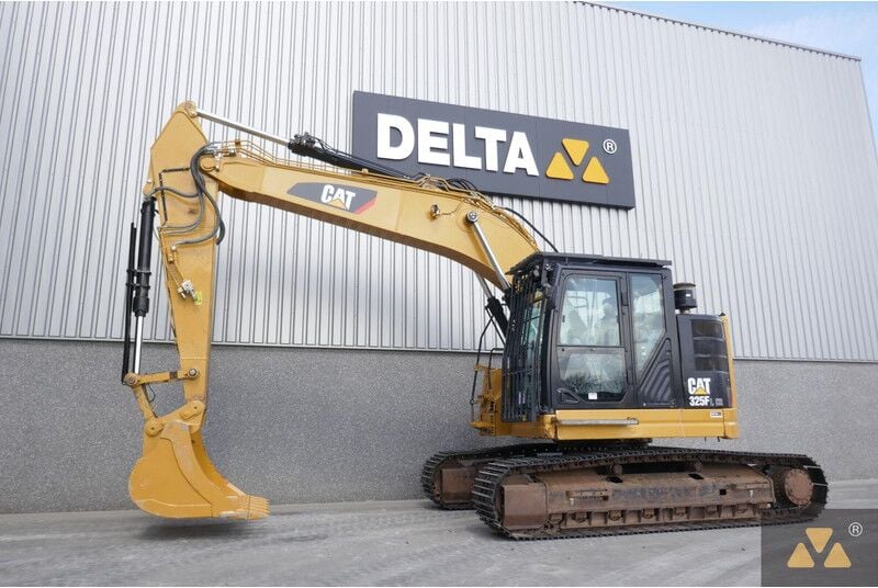 2016 Caterpillar 325FL Crawler Excavator