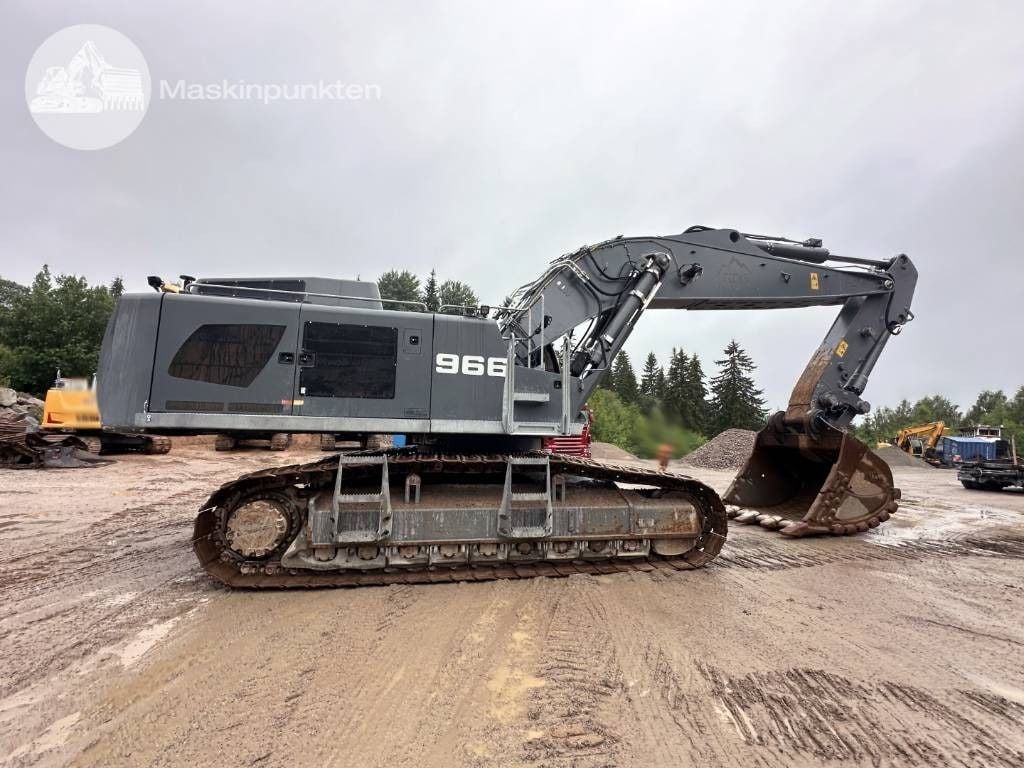 2021 Liebherr R966 HD Crawler Excavator