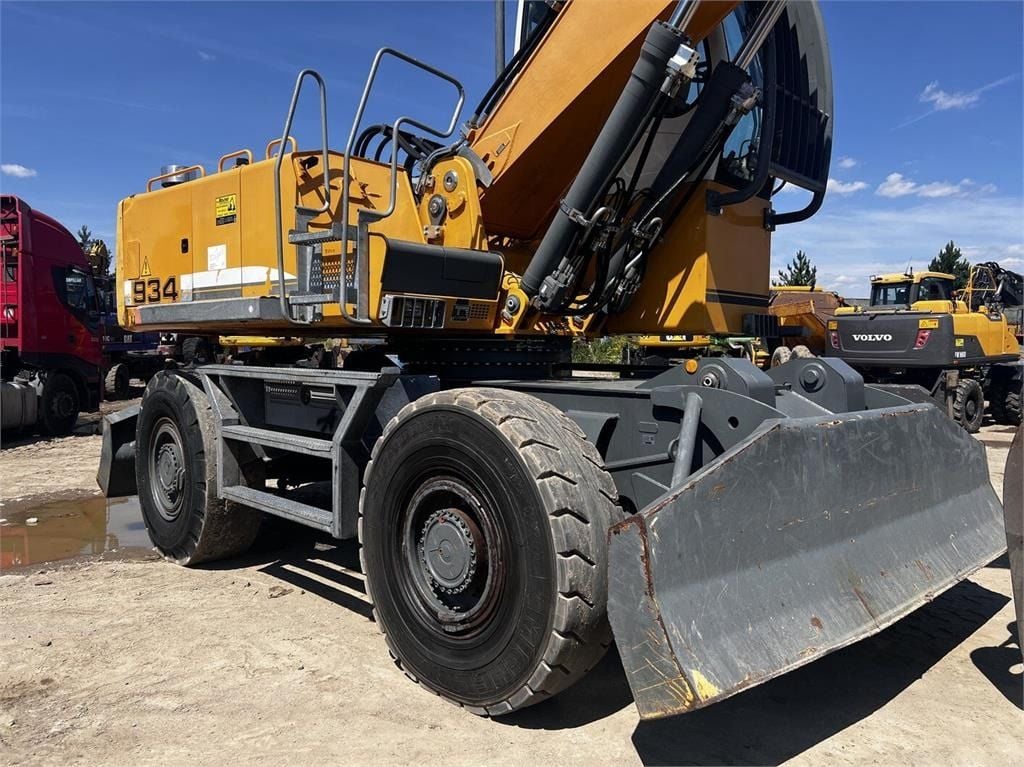2013 Liebherr 934 C HD LITRONIC Material Handler