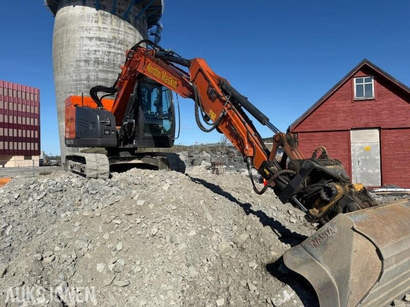 Excavator 2022 Hitachi ZE85 Elektrisk Gravemaskin - Engcon Tiltrotator - 1.685 Timer