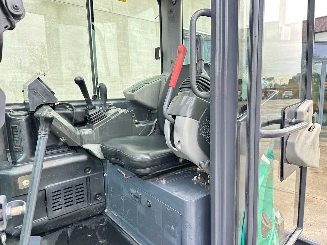 2016 IHI 50V4 Mini Excavator