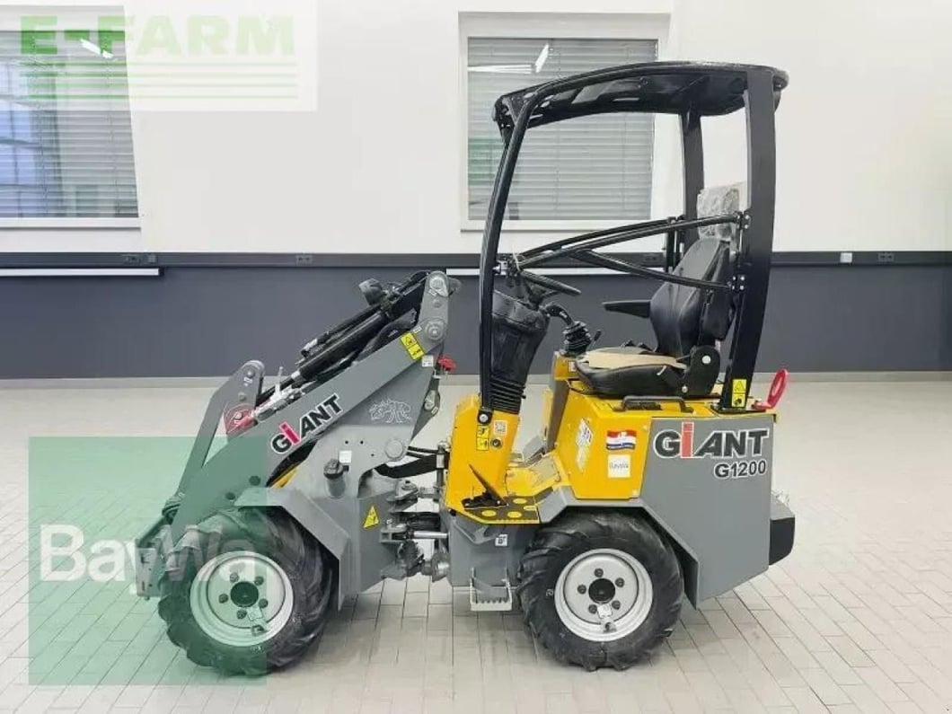 2023 Giant G1200 Mini Excavator